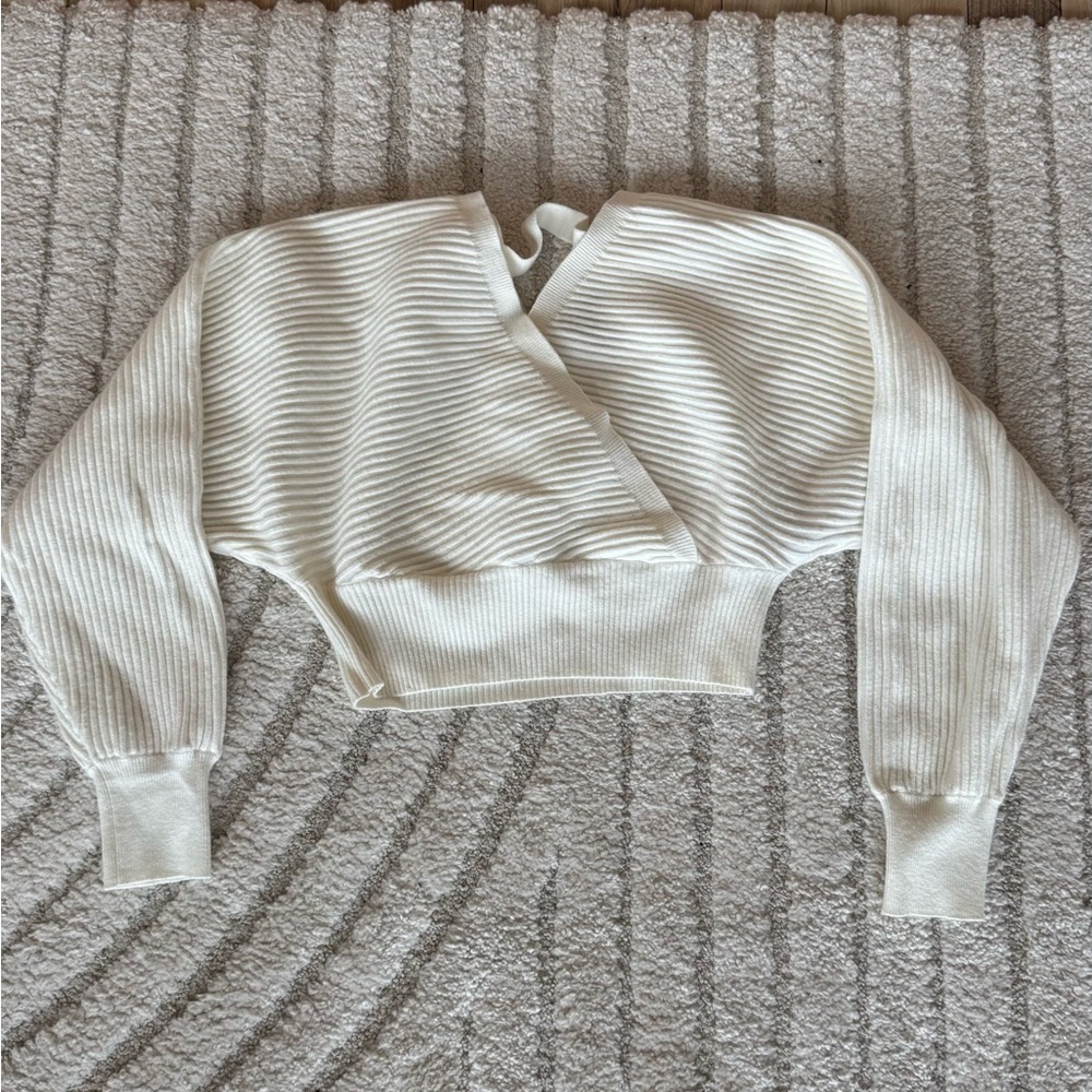Cropped Cream Ribbed Sweater - Picture 2 of 4